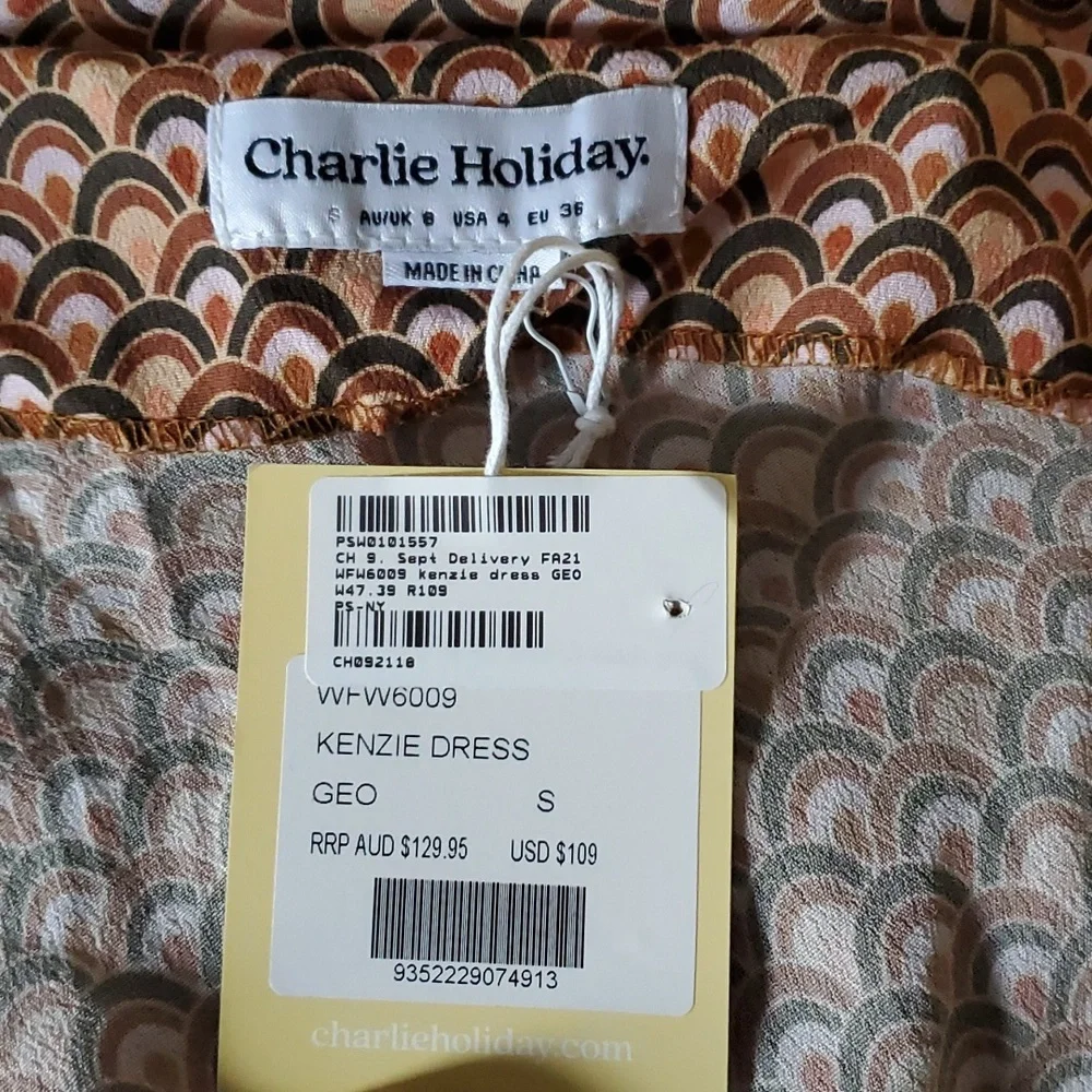 Charlie Holiday Kenzie Mini Geometric Print Slip Dress Size S (4) - Picture 10 of 10